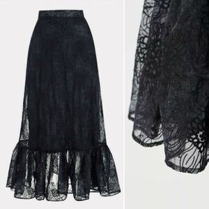 NWT Black Chic Embroidered Organza Western Skirt with Ruffle Details (Medium)